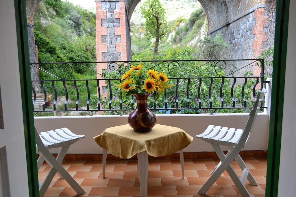 Hotel Villa Bina Sant'Angelo  Oda fotoğraf