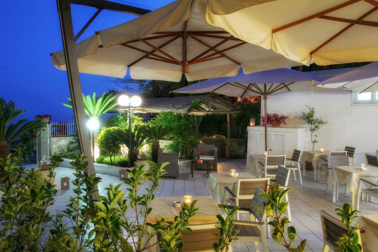 Hotel Villa Bina Sant'Angelo  Dış mekan fotoğraf